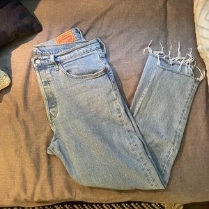 Levi’s 501s light wash